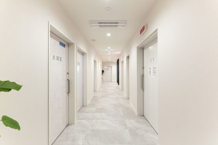 1000corridor.jpg