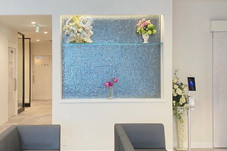220117lobby2.jpg
