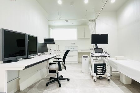1000medicalRoom3.jpg